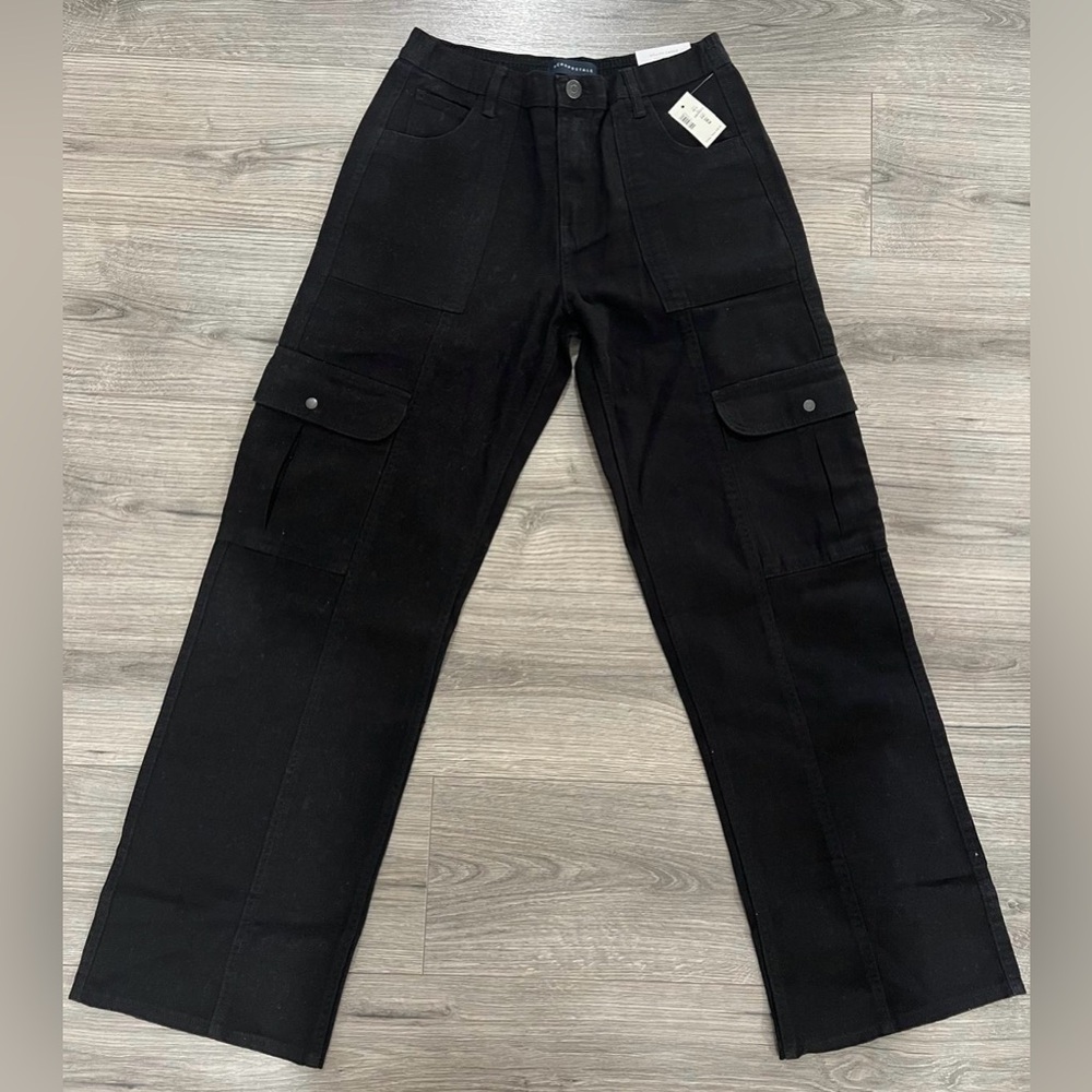 Aeropostale Women’s Black Cargo Jeans Size M | NWT